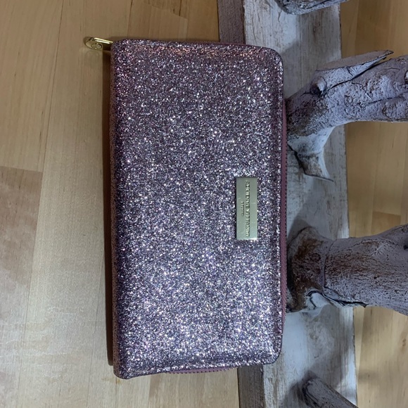 Adrienne Vittadini Wallet - Picture 2 of 6